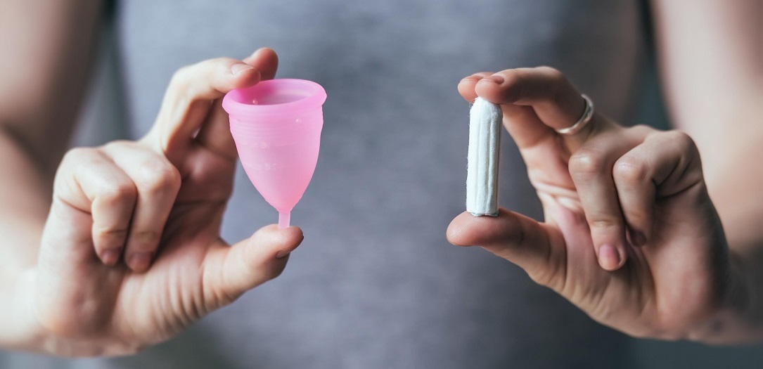 Менструальні чаші VS Тампони та прокладки